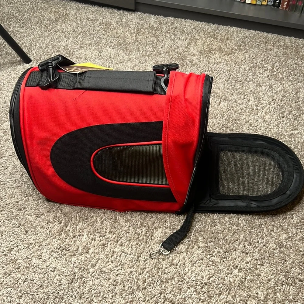 Pet Carrier BRAND NEW